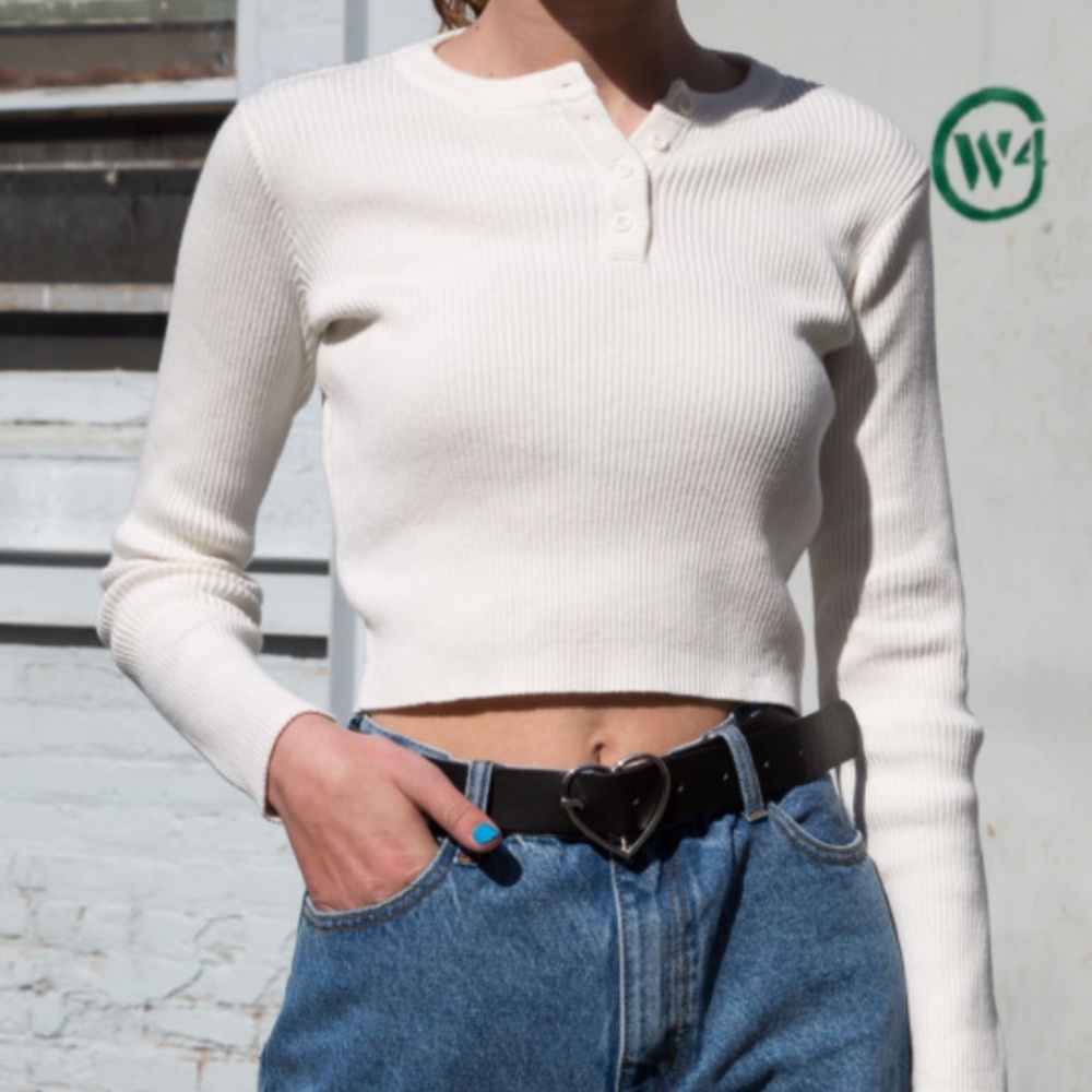 Brandy Melville Delilah Long Sleeve Top in Cream